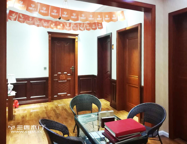 重庆三唐木门：宜宾专卖店重装升级